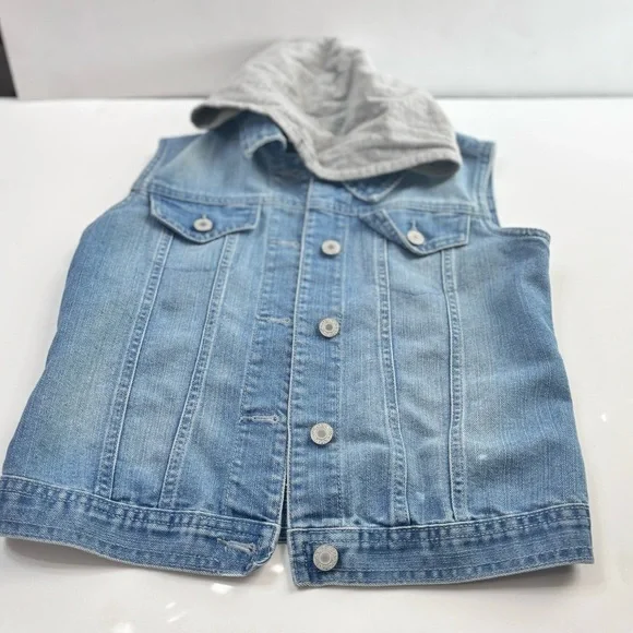 Girls 1989 Place Denim Jacket with Gray Hoodie 🌟 - Picture 2 of 9